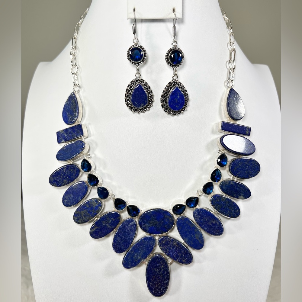 Lovely Lapis Lazuli 925 Large Gemstone Necklace & Earrings